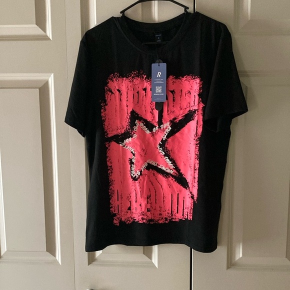 ROMWE Other - Romwe graphic tee shirt mens small black pink stretch grunge punk